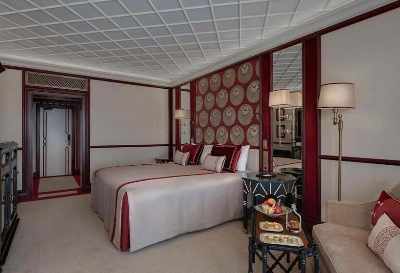 Standard Room King Size Bed, çırağan Palace Kempinski Istanbul