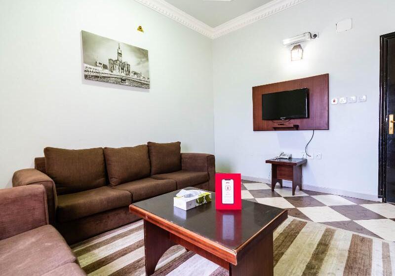 컴포트 룸, Glo Hotel Art