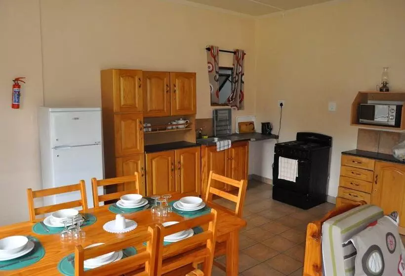 ２ベッドルームハウス, Gooderson Bushlands Game Lodge