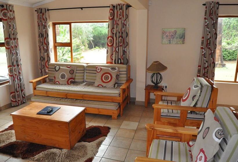 בית, 2 חדרי שינה, Gooderson Bushlands Game Lodge