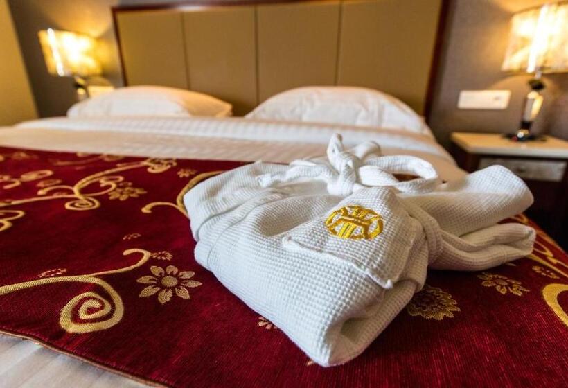 غرفة قياسية, Huatian Chinagora