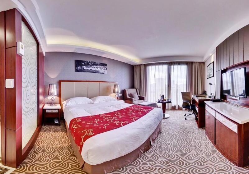 غرفة قياسية, Huatian Chinagora