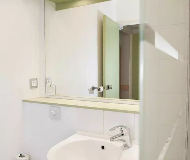 スタンダードルーム, Ibis Budget Goussainville Charles De Gaulle