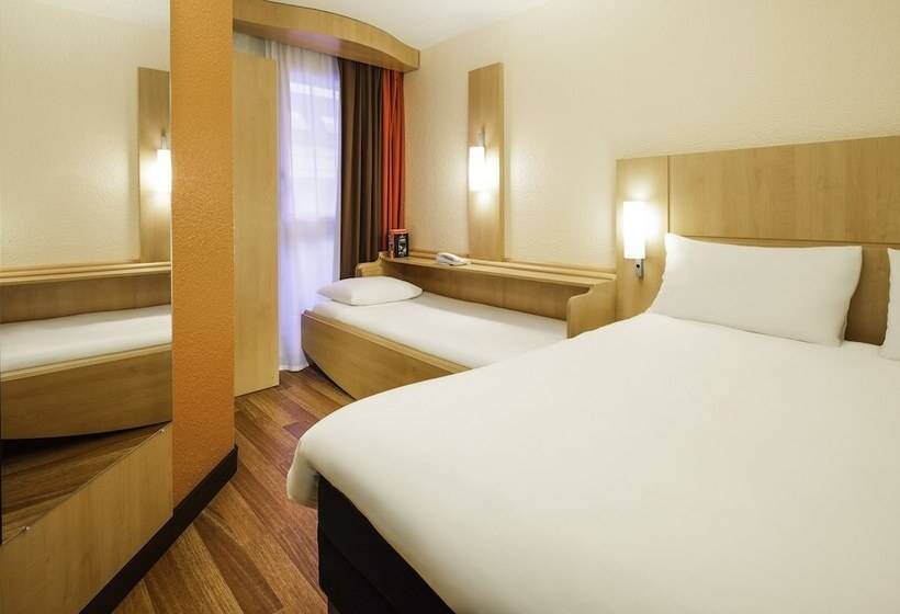 Номер Стандарт Двуспальная Кровать, Ibis Versailles Chateau