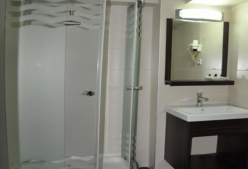 Quarto Estandar Individual, Kabacam