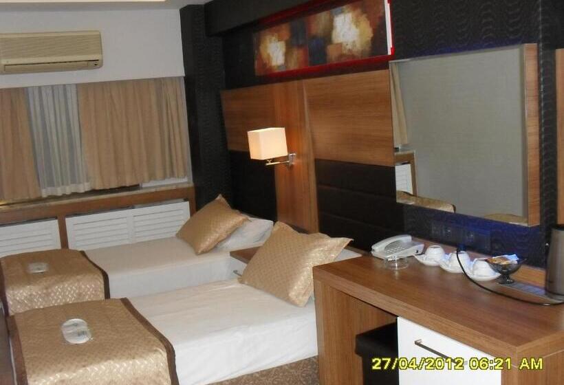 Quarto Triplo Estandar, Kabacam