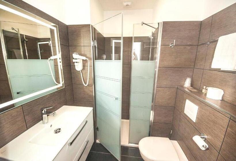 اتاق استاندارد, Kalliste