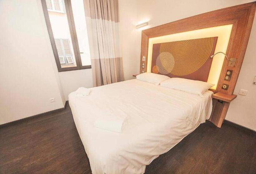 اتاق استاندارد یک نفره, Kalliste