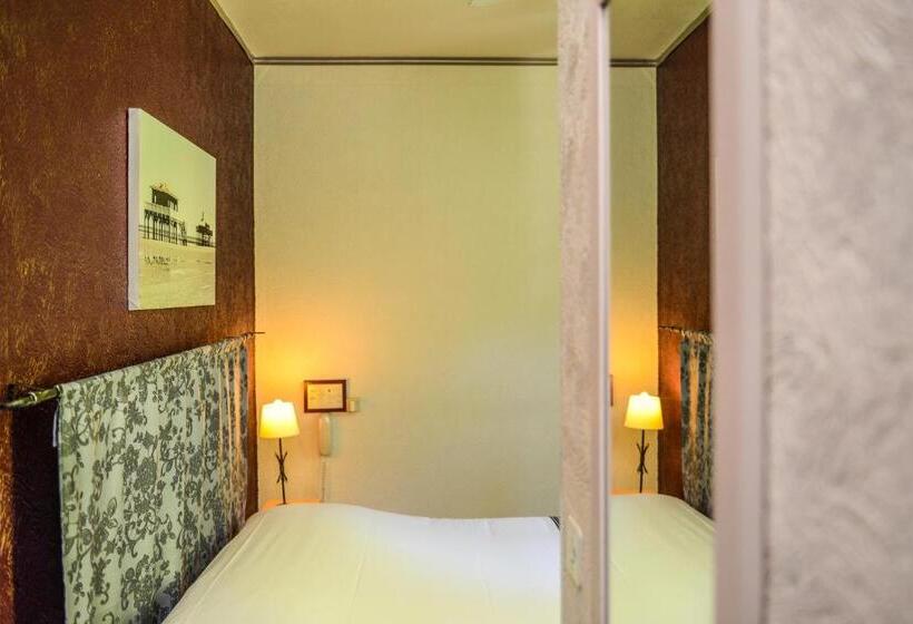 スタンダードルーム, Logis Hostellerie Du Neez