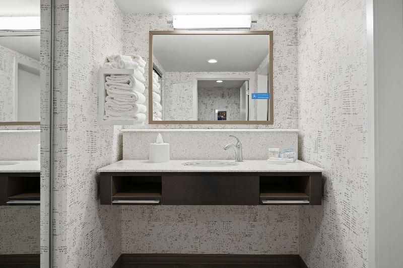 Классический Номер, Mercure Cergypontoise Centre