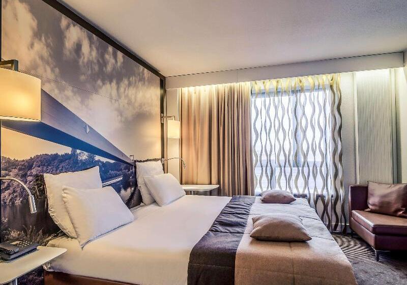 수피리어 룸, Mercure Cergypontoise Centre