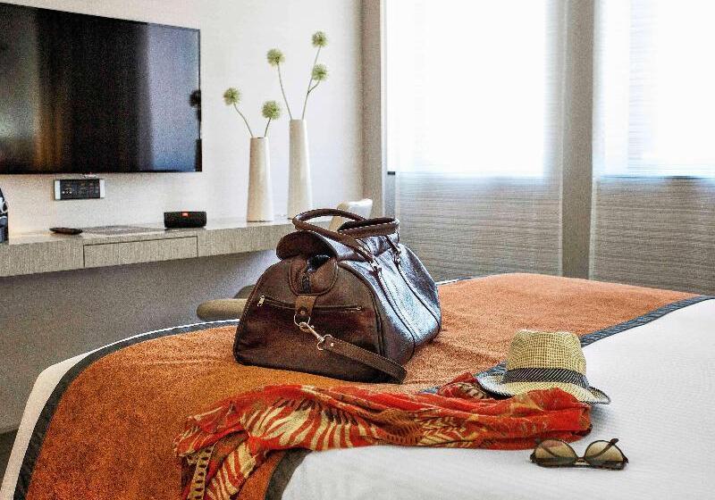 Номер Deluxe Кровать Кинг, Pullman Toulouse Centre Ramblas