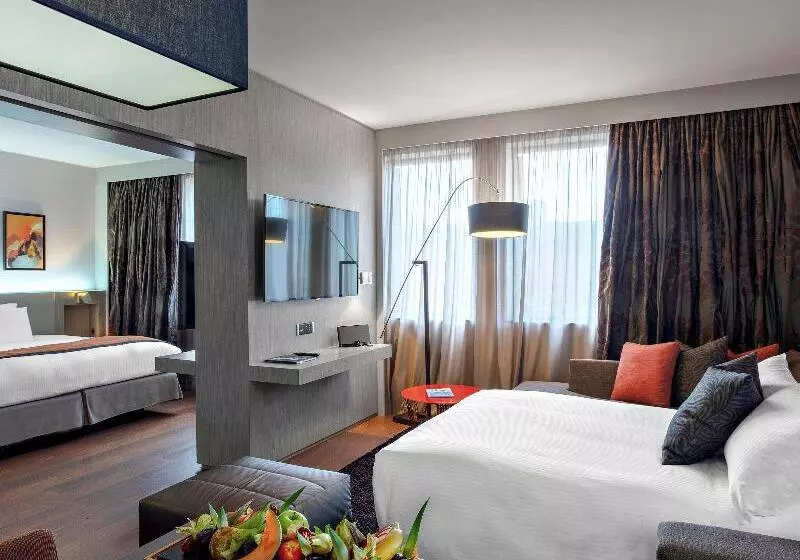 اتاق لوکس با تخت بزرگ, Pullman Toulouse Centre Ramblas