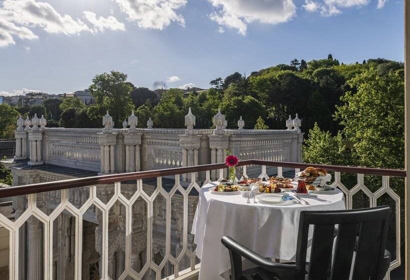 اتاق استاندارد با تخت بزرگ, Çırağan Palace Kempinski Istanbul