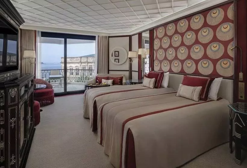 Standard Room with Views, Çırağan Palace Kempinski Istanbul
