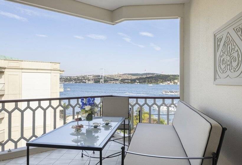 Standard Room with Views, Çırağan Palace Kempinski Istanbul