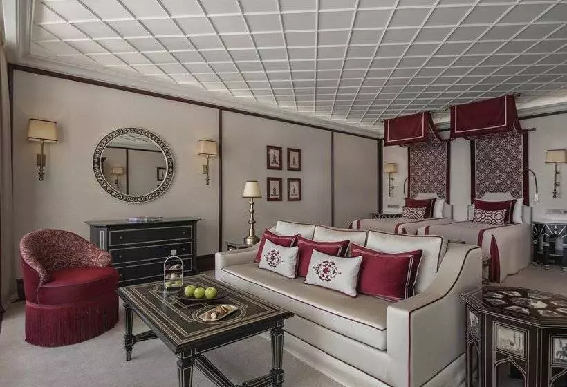 Deluxe Room with Views, Çırağan Palace Kempinski Istanbul