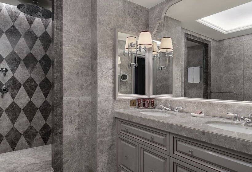 اتاق لوکس با چشم‌انداز, Çırağan Palace Kempinski Istanbul