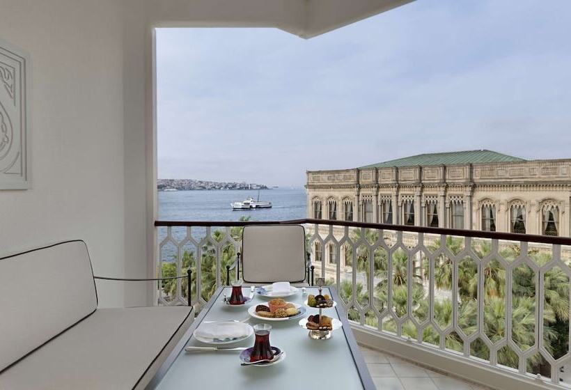 Standard Room with Views, Çırağan Palace Kempinski Istanbul
