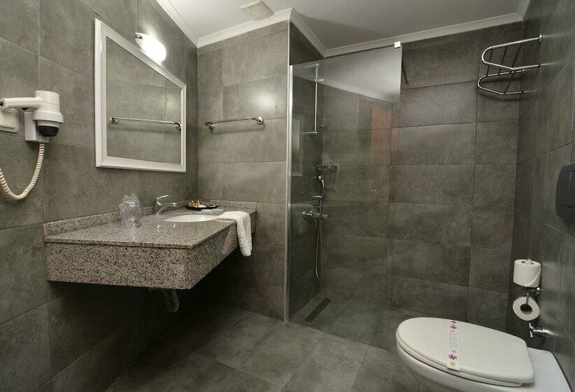 标准间, Senza Grand Santana