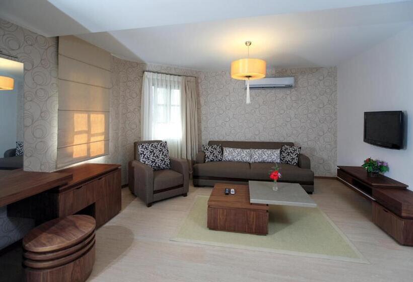 Трехместный Номер Superior, Torbahan