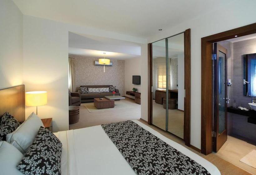 Трехместный Номер Superior, Torbahan