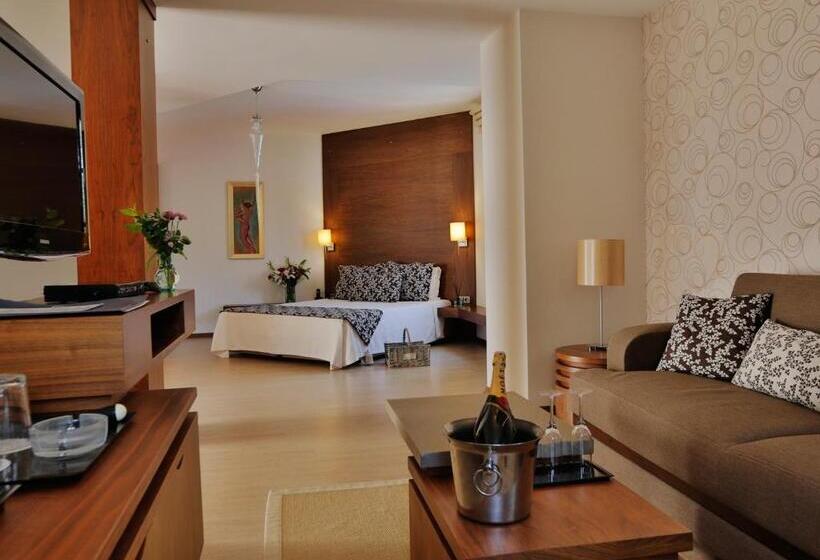 Трехместный Номер Superior, Torbahan