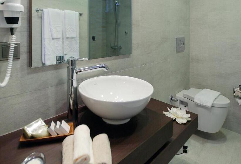 Номер Superior Вид на Сад, Torbahan