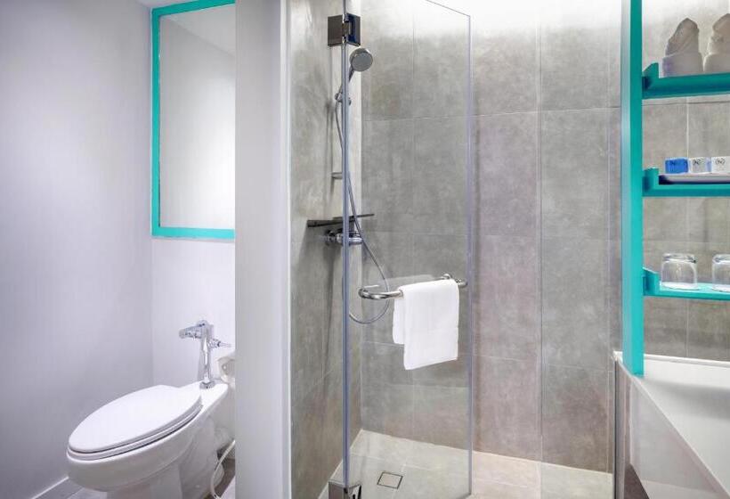 프리미엄 룸, Novotel Rayong Rim Pae Resort