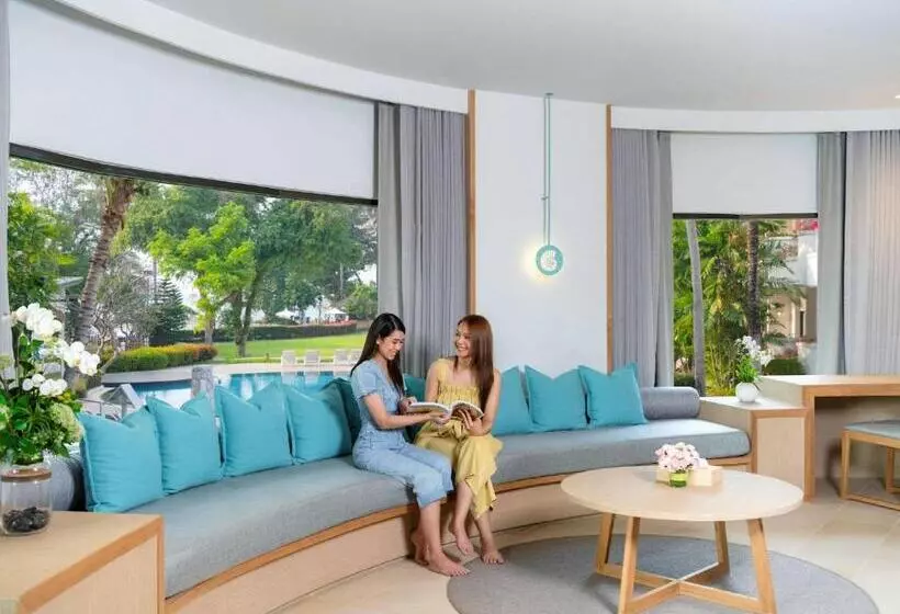 سوئیت پریمیوم, Novotel Rayong Rim Pae Resort