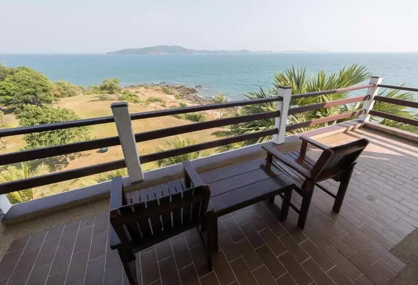سوئیت پریمیوم با چشم‌انداز دریا, Rayong Resort Hotel