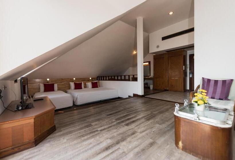 スタンダードトリプルルーム, Rayong Resort Hotel โรงแรมระยองรีสอร์ท