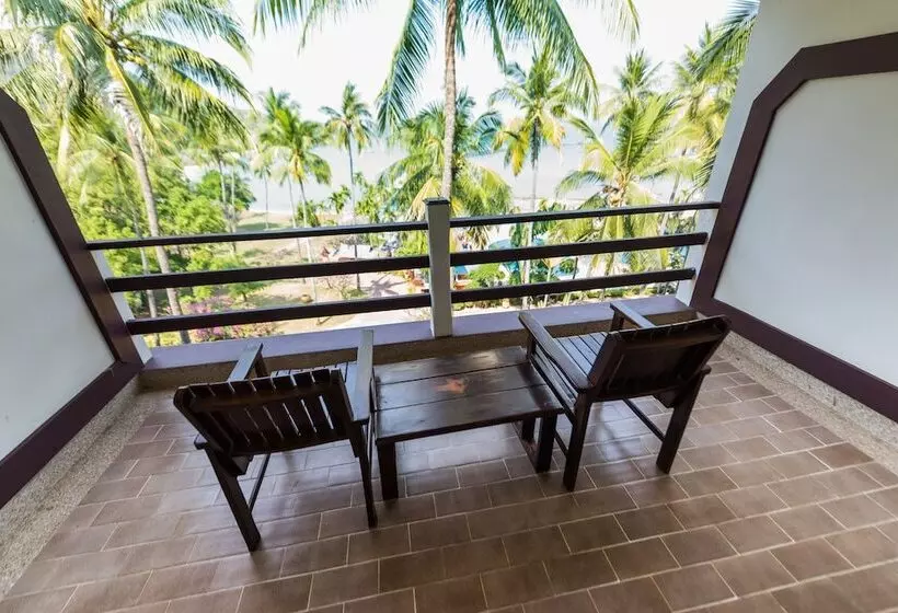 اتاق پرمیوم با چشم‌انداز دریا, Rayong Resort Hotel