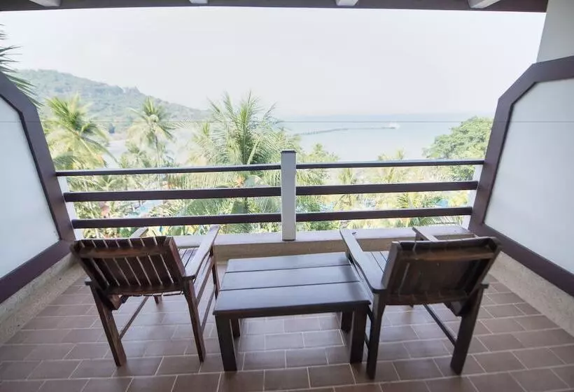 اتاق لوکس با چشم‌انداز دریا, Rayong Resort Hotel