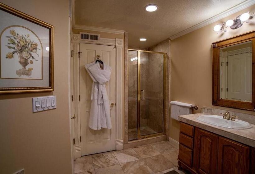 디럭스 테라스 룸 바다 전망, The Anniversary Inn   Logan