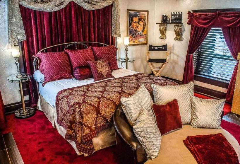 디럭스 전망 룸, The Anniversary Inn   Logan