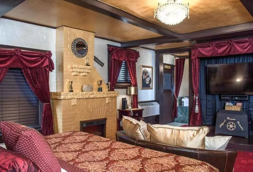 景色の見えるデラックスルーム, The Anniversary Inn   Logan
