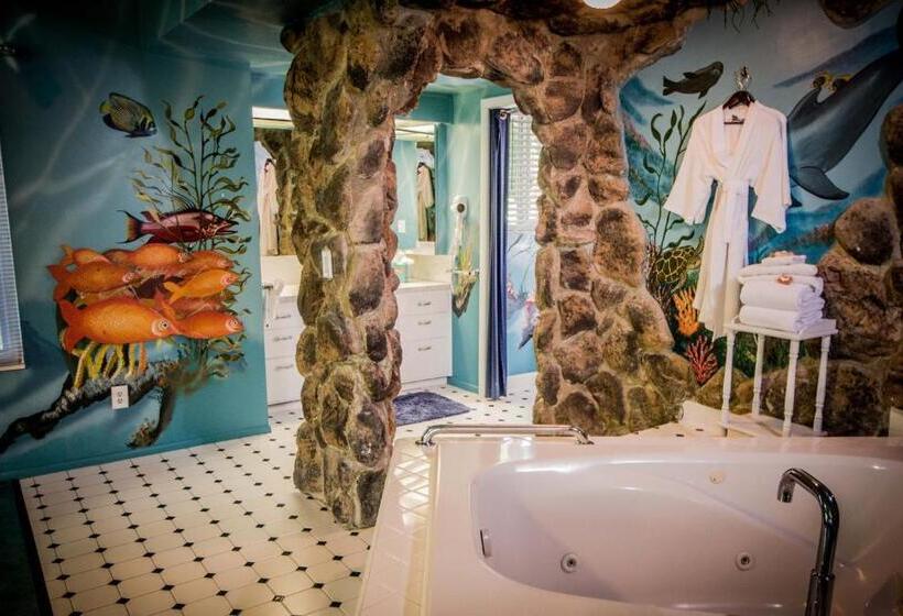 Номер Стандарт Вид на Сад, The Anniversary Inn   Logan