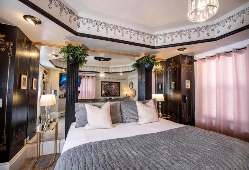 스탠다드 룸 풀장 전망, The Anniversary Inn   Logan