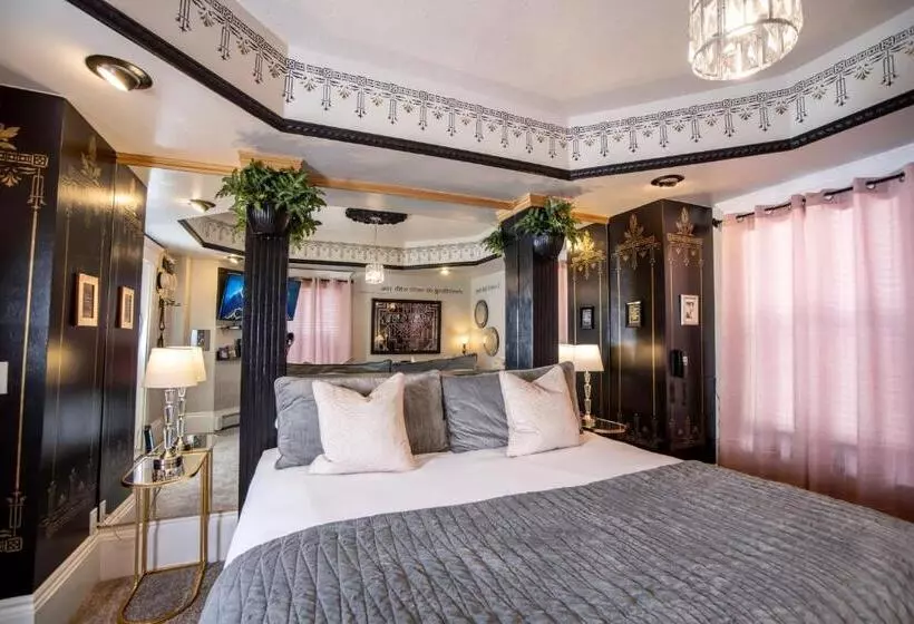 プールビュースタンダードルーム, The Anniversary Inn   Logan