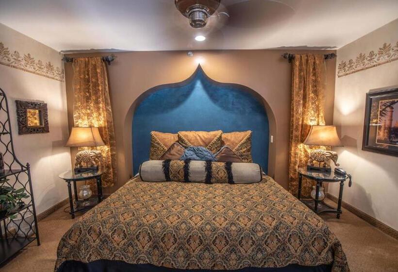 수피리어 룸, The Anniversary Inn   Logan