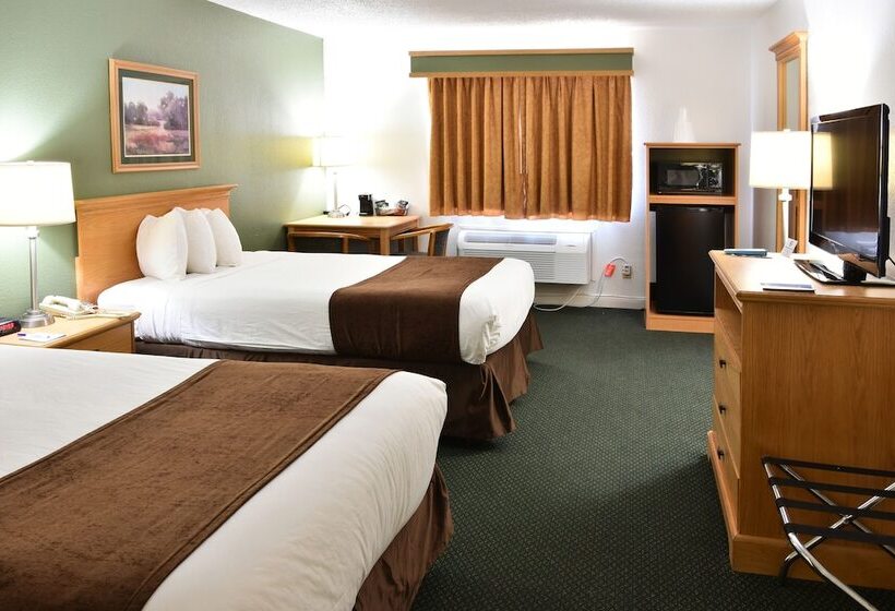 غرفه قياسيه سريرين مزدوجين, Baymont By Wyndham Robinson