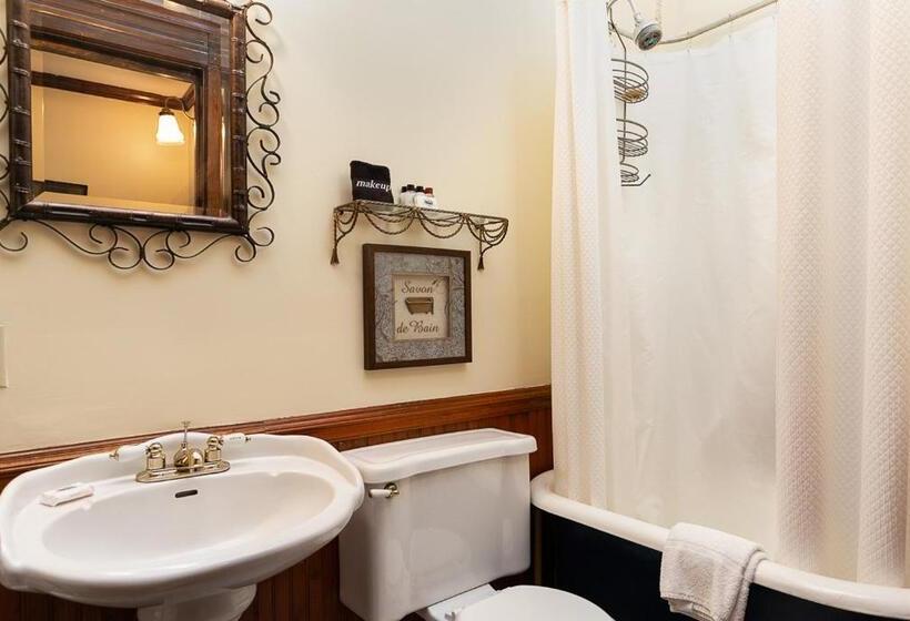 Студия Стандарт, Cedar Crest Inn