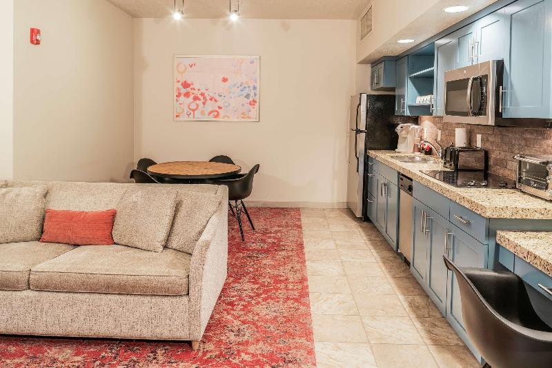 جناح سرير كينج, Cliffrose Springdale, Curio Collection By Hilton