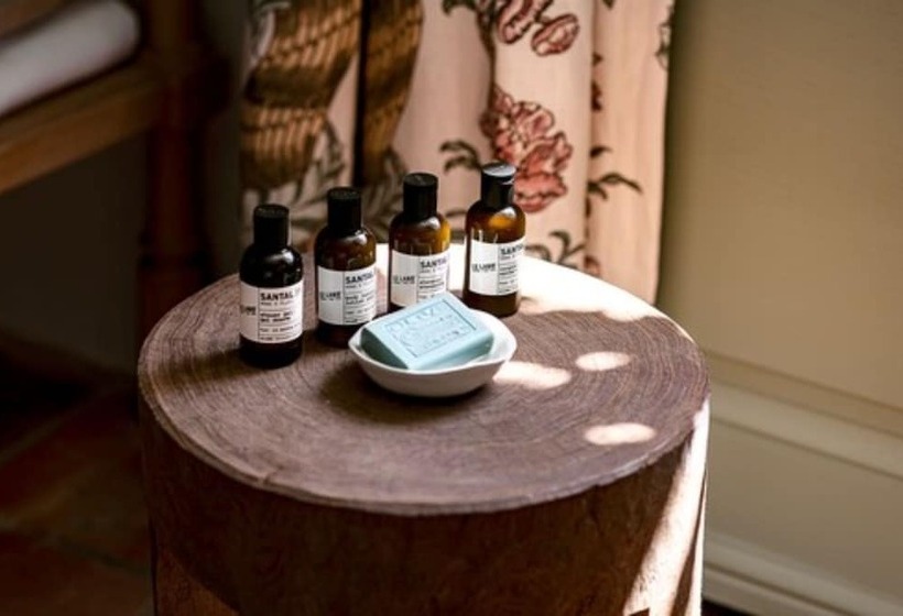 غرفة برستيج, Crillon Le Brave