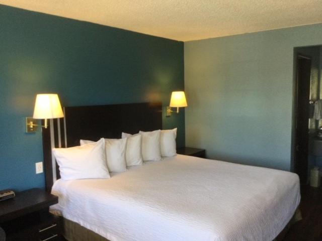 Стандартный Номер Кровать Кинг, Days Inn By Wyndham Carson City