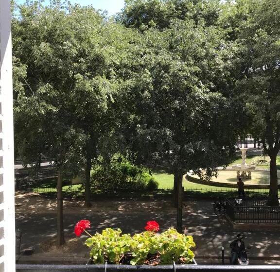 プレステージトリプルルーム, & Spa De Latour Maubourg