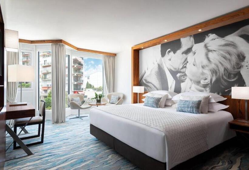 חדר דלוקס נוף לעיר, Jw Marriott Cannes