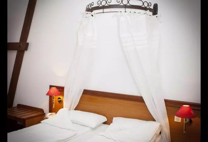 اتاق استاندارد سه نفره, The Originals Boutique, Hôtel La Ferme Du Pape, Eguisheim
