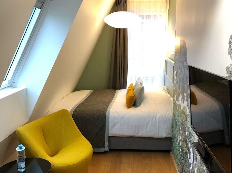 스탠다드 룸, Du Dragon